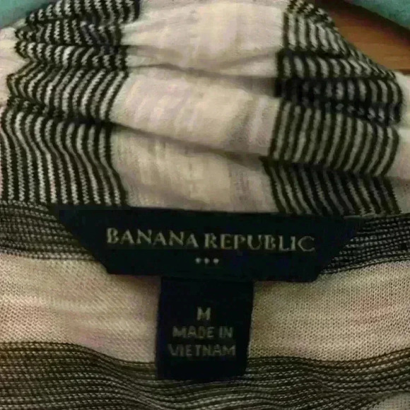 Lightweight Banana Republic Black and White Striped 3/4 Sleeve Top - Picture 3 of 4